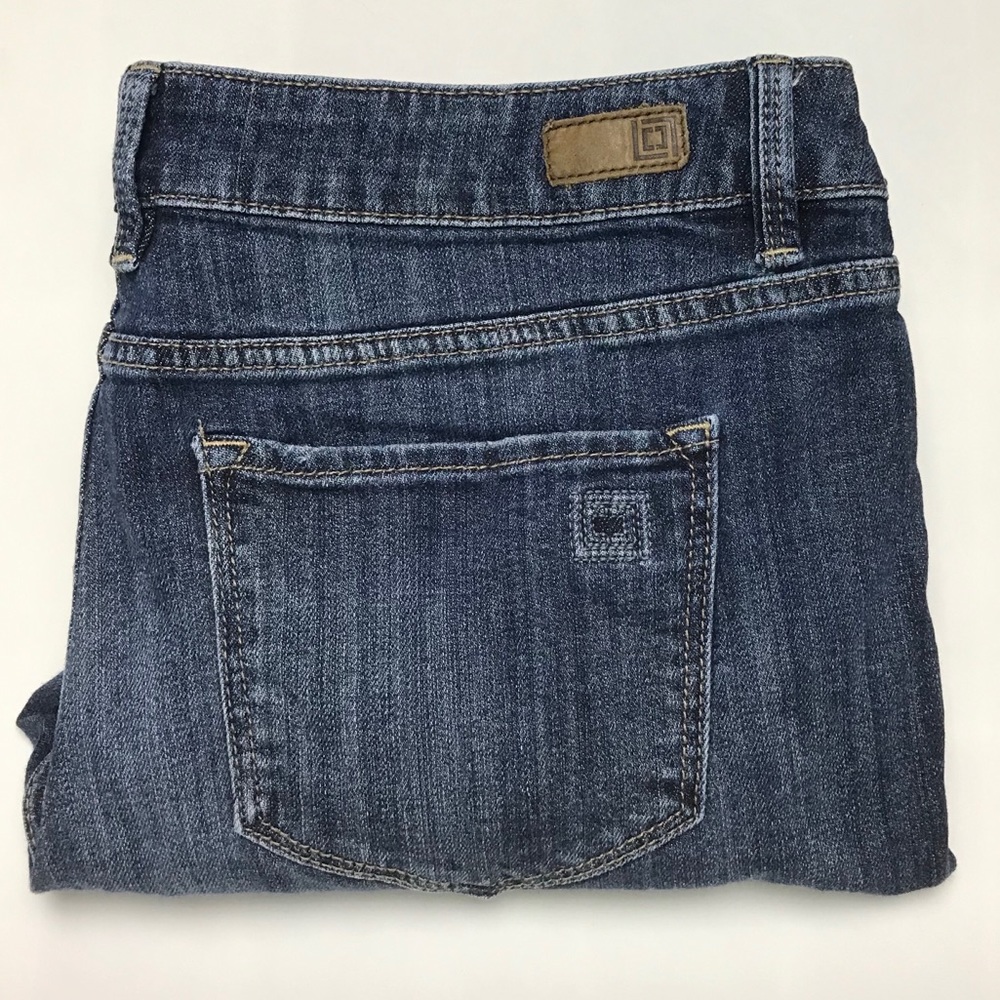 Liz Claiborne Jeans. Size 10